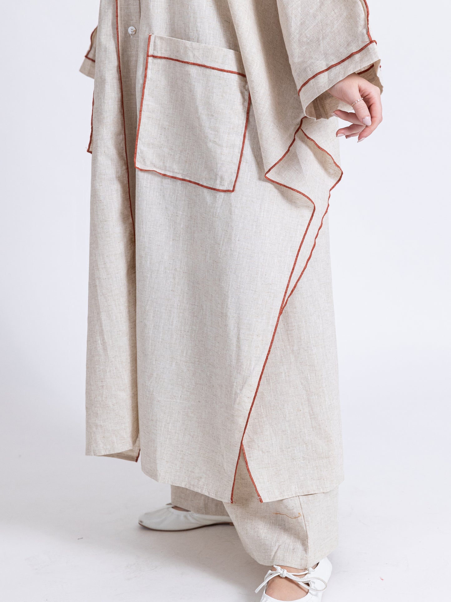 (Sold Out) Two pieces linen set. Long Bishet with buttons and pants set