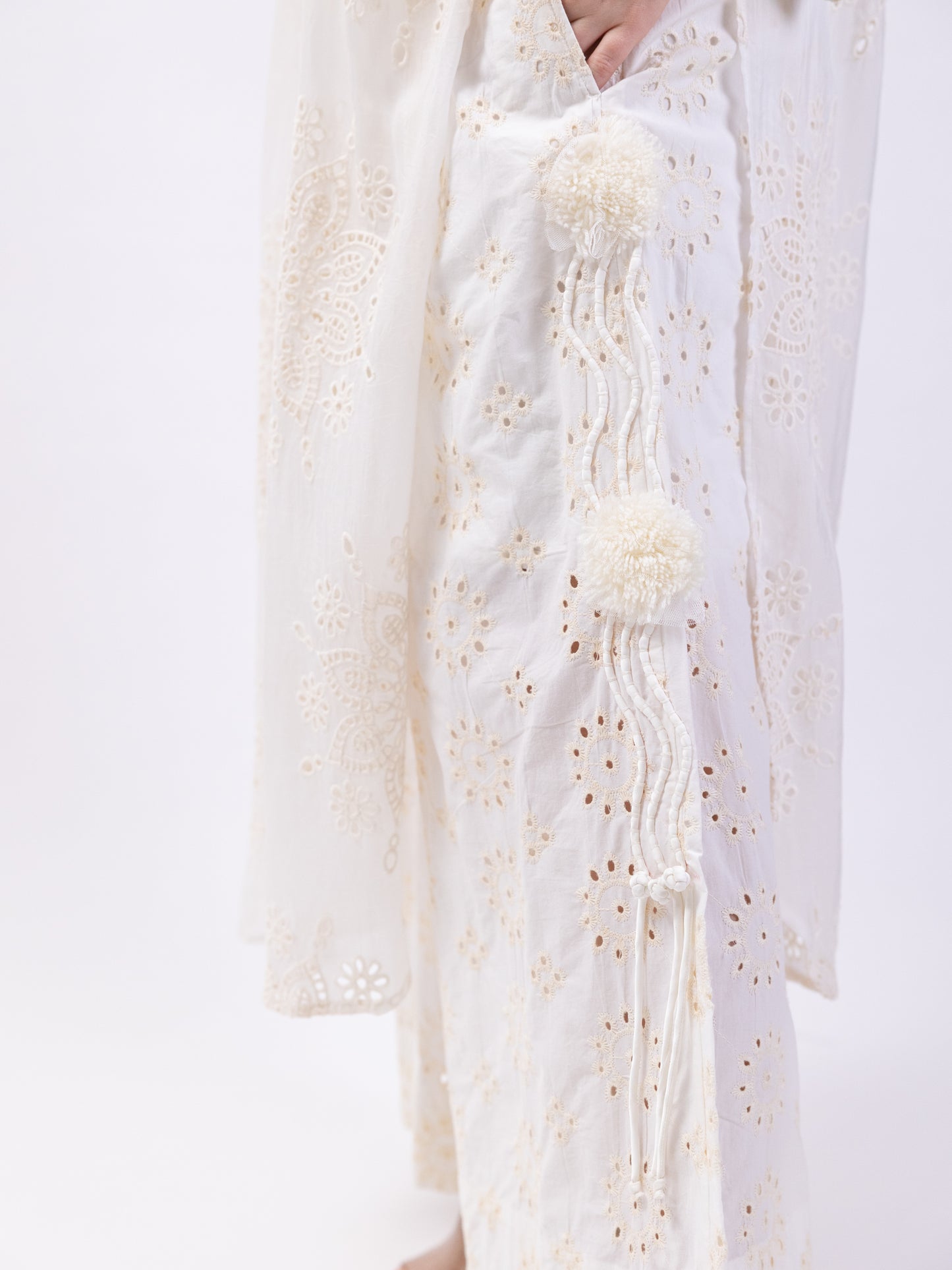 2 Piece cotton set - White pants and long shirt