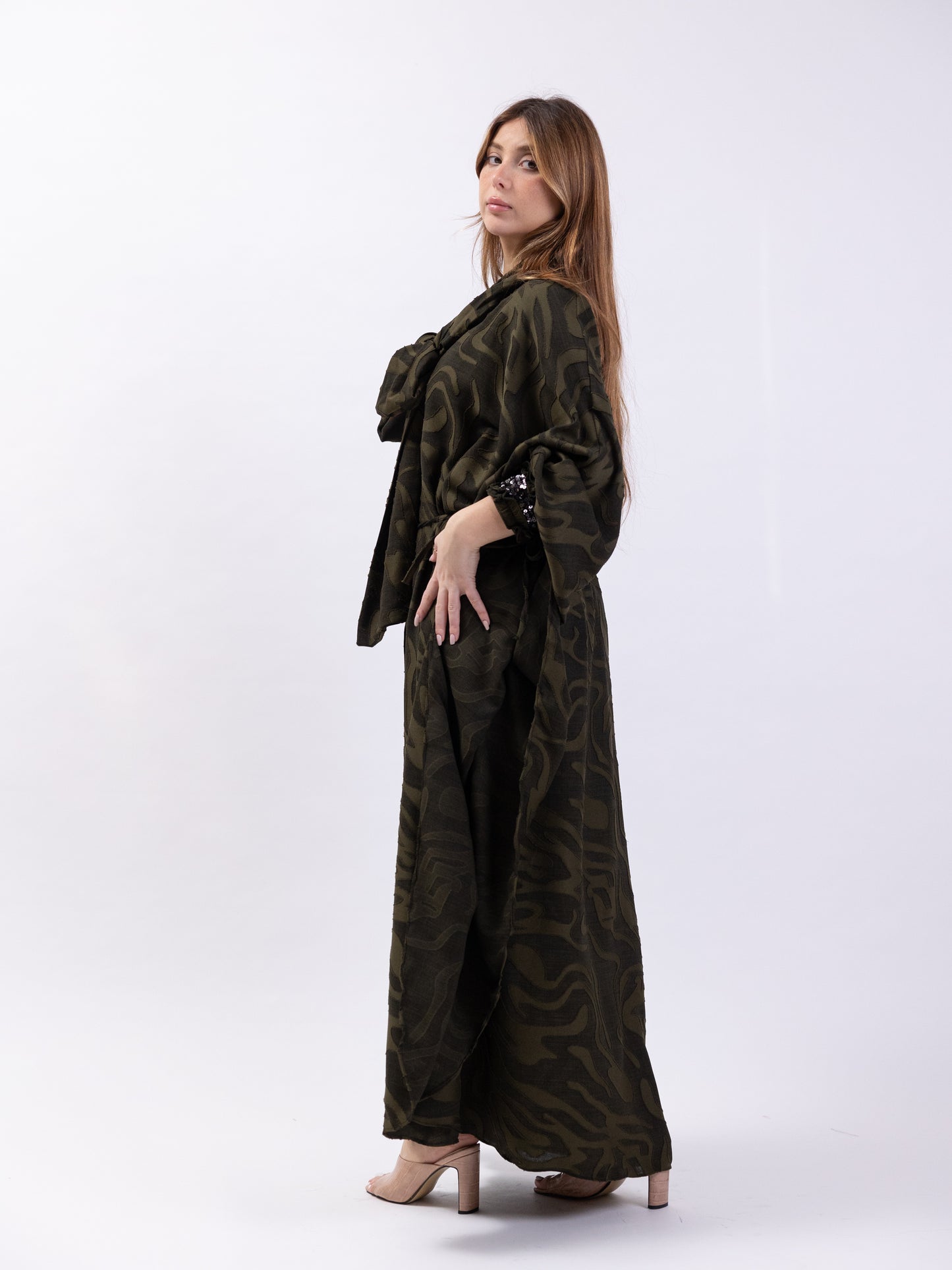 Free Size midi khaki dress with prints