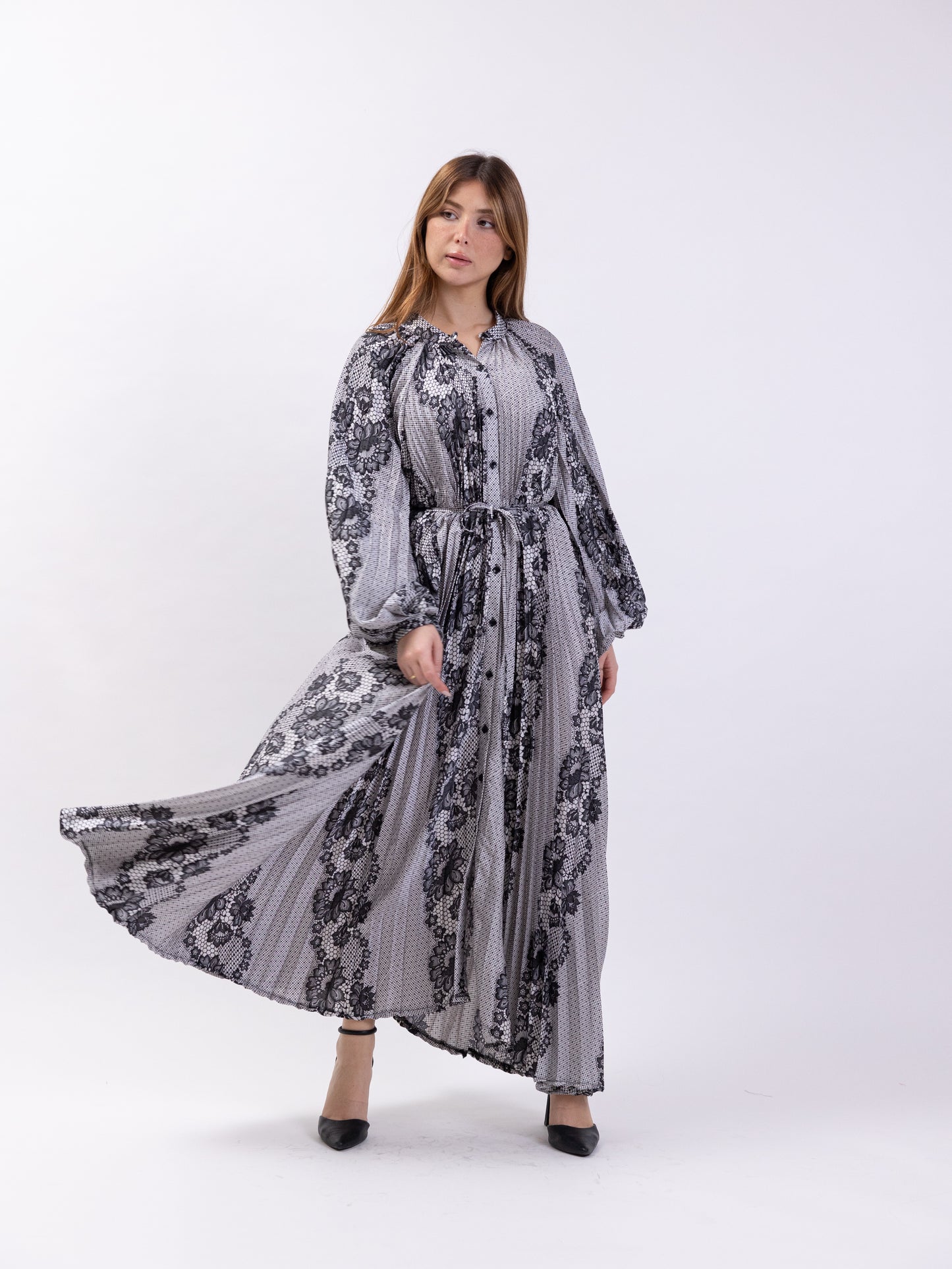 Free size midi silk dress with black and grey print