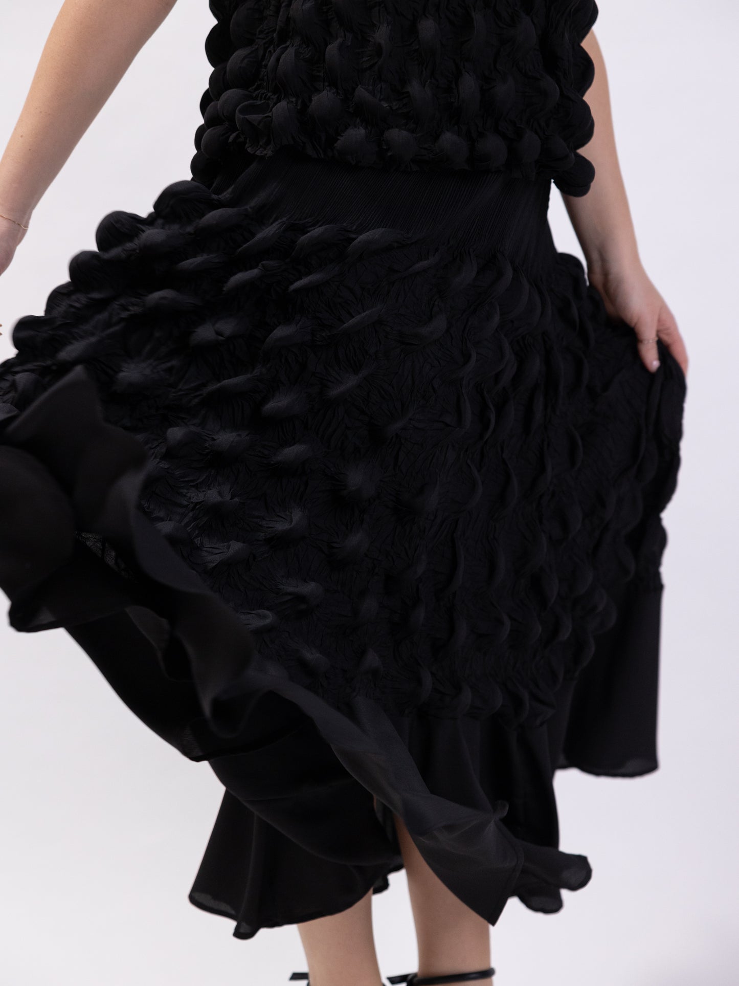 2 Piece set - black pleats skirt and top