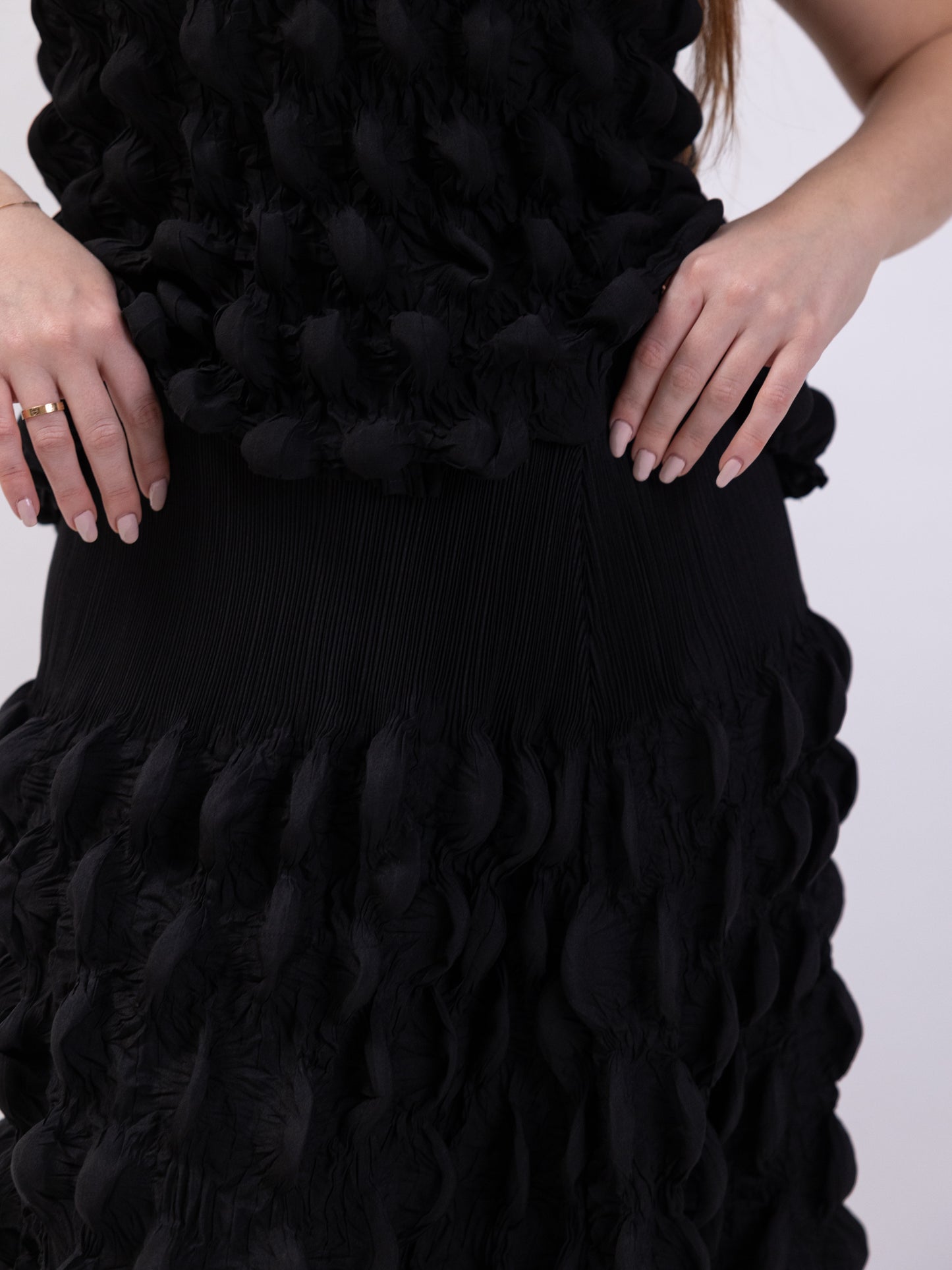 2 Piece set - black pleats skirt and top