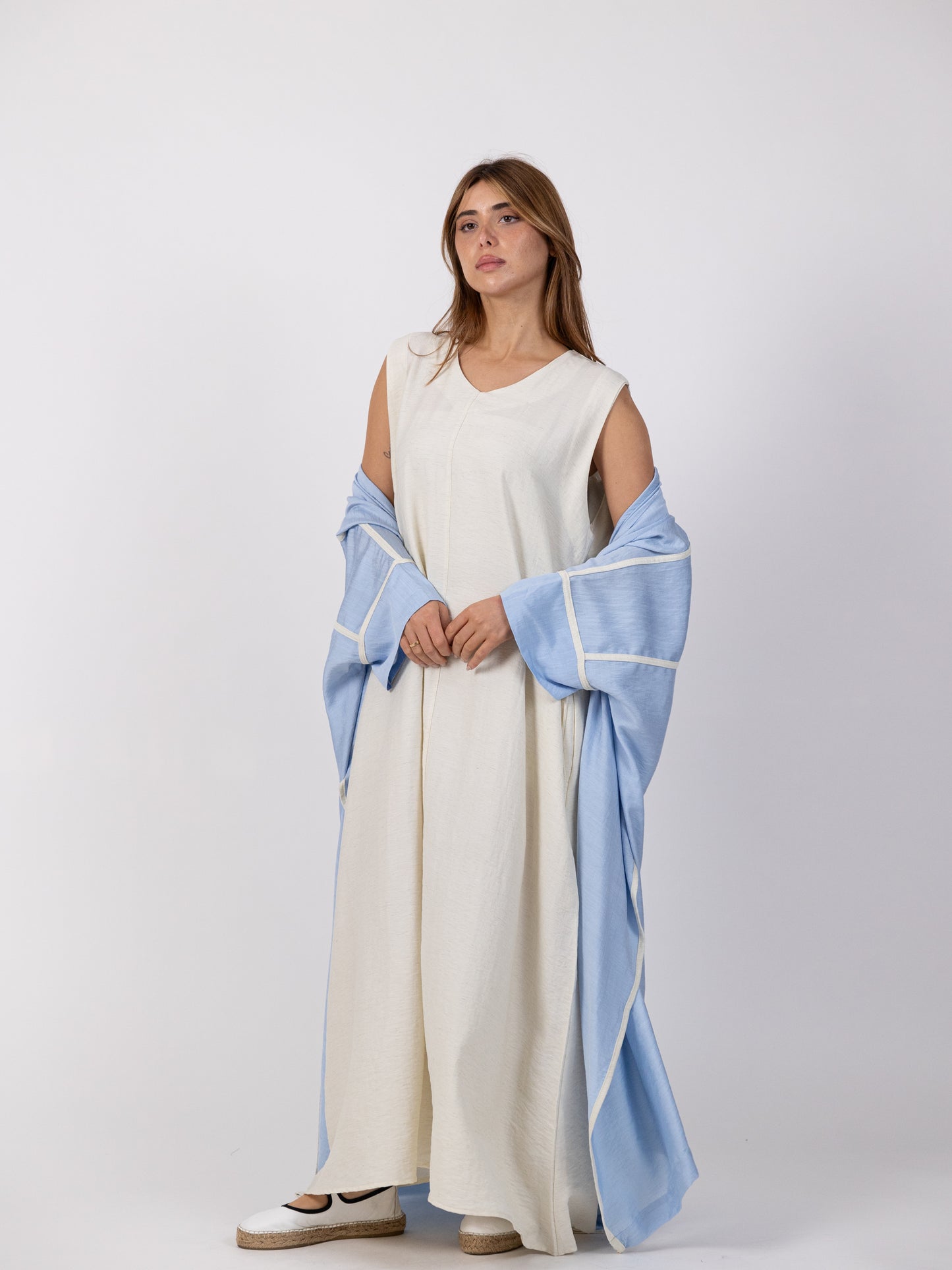 2 Piece Set - Long sky blue biset with maxi dress