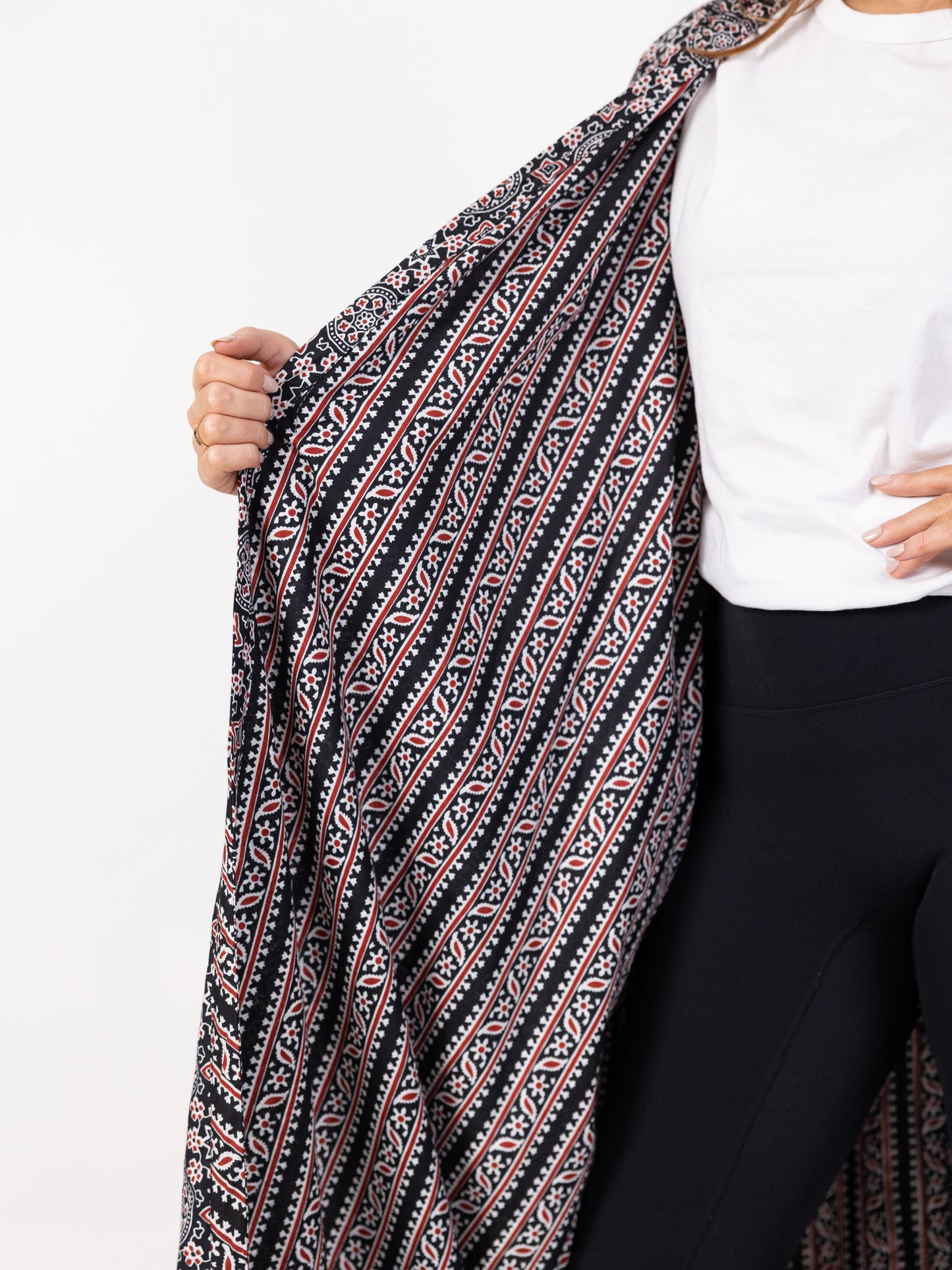 2 Sided Long black and maroon bishet