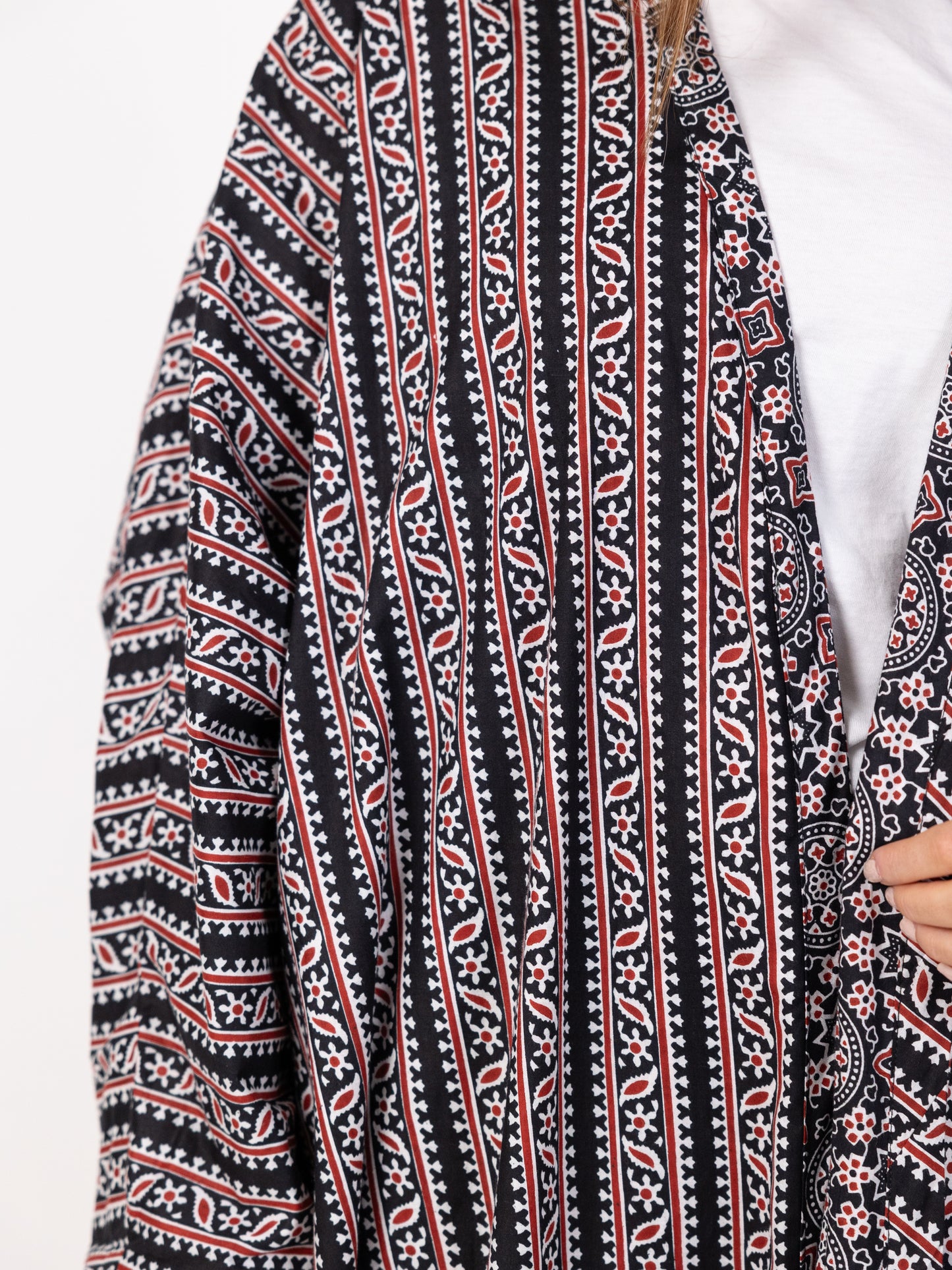 2 Sided Long black and maroon bishet