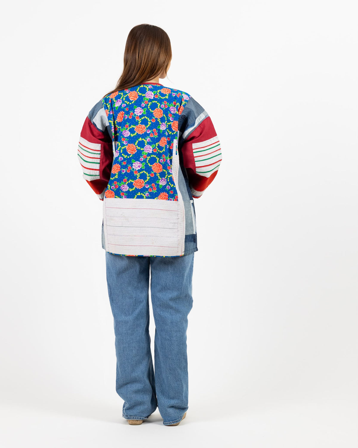 Long sleeve jacket with different prints and red sleeves